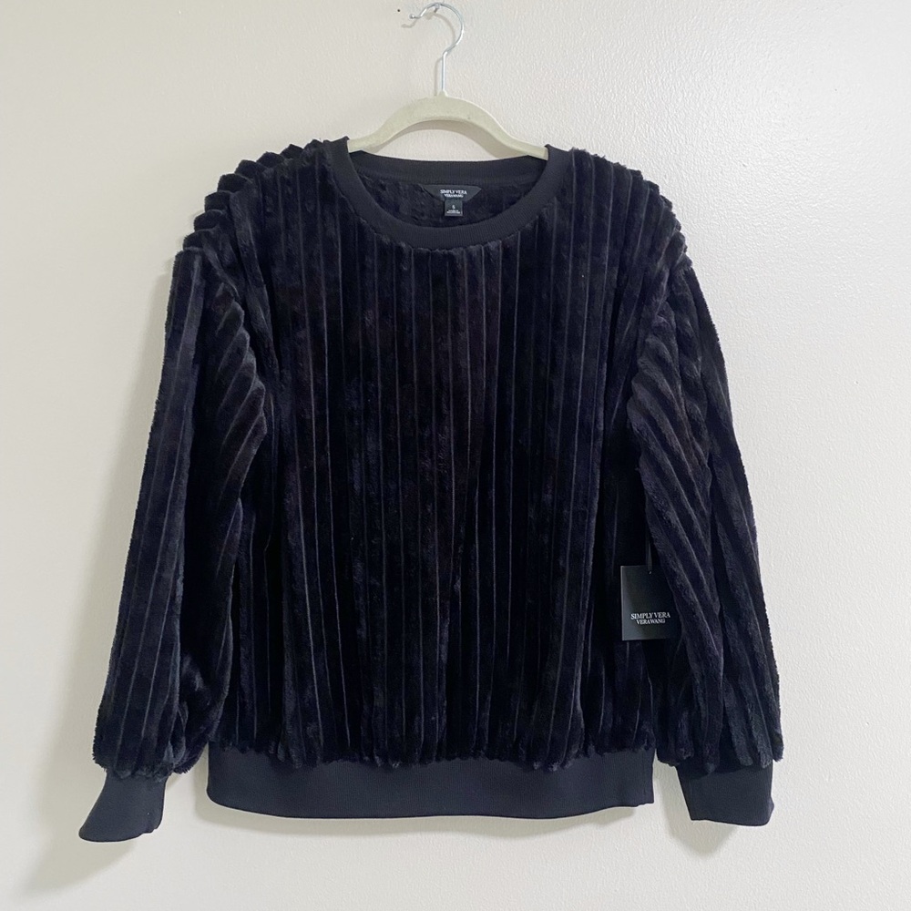 Simply Vera by Vera Wang Black Soft Plush Sweater Size Small - Picture 2 of 6